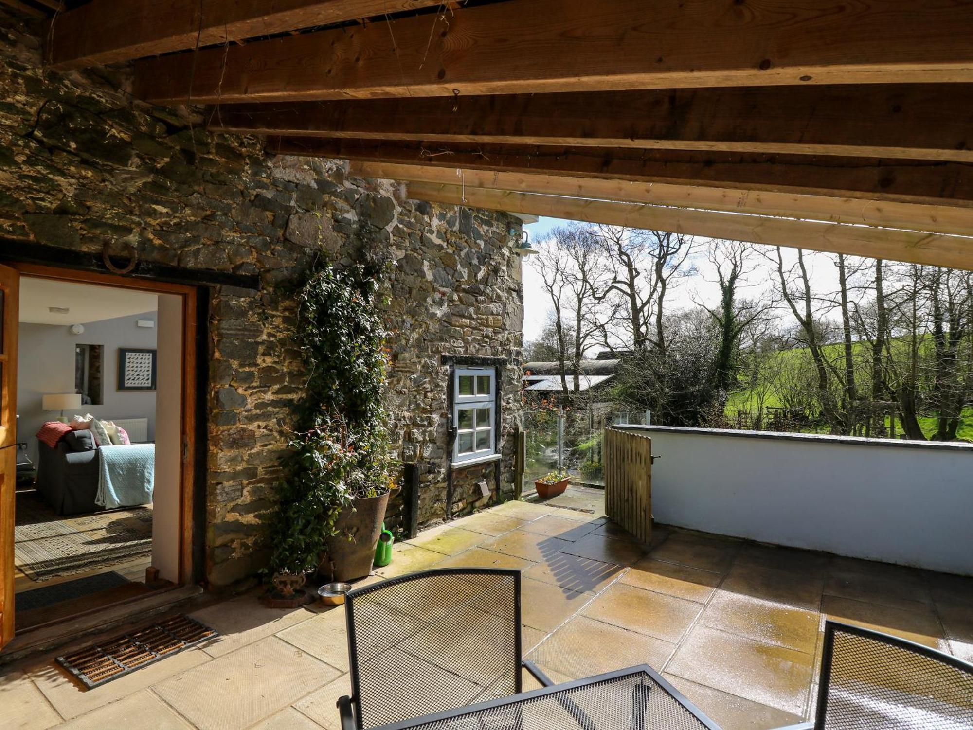 فيلا The Barn At Glanoer Bettws Disserth المظهر الخارجي الصورة
